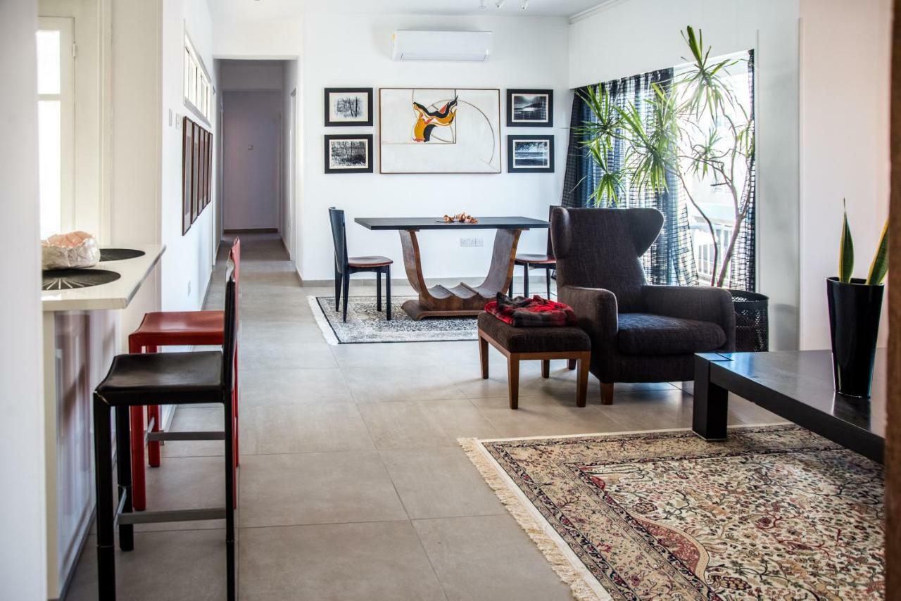 At The Very Heart Of Limassol Centre, Ap. 201 Extérieur photo